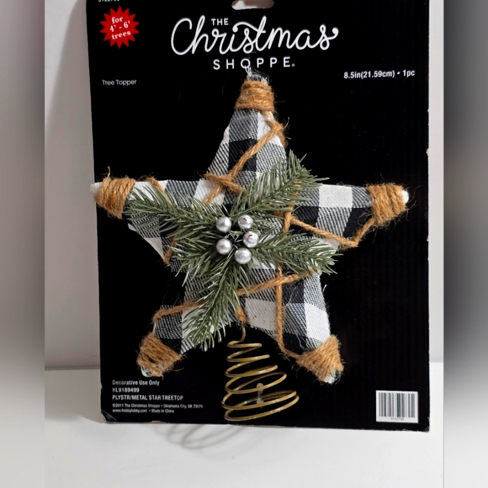 The Christmas shoppe buffalo black white plaid tree topper Cottagecore new